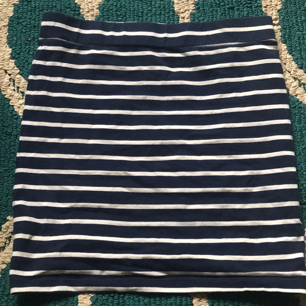 Stripped Mini skirt